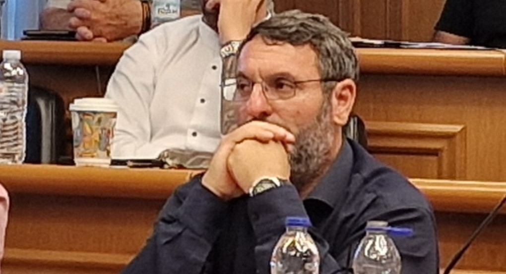 Γιάννης Θεολόγου: Παρεμβάσεις στην αγροτική οδοποιία και νέοι κόκκινοι κάδοι για τα φυτοφάρμακα