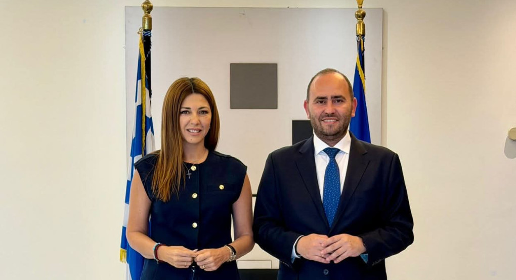 Συνάντηση Λάκη Βασιλειάδη με την Υπουργό Παιδείας