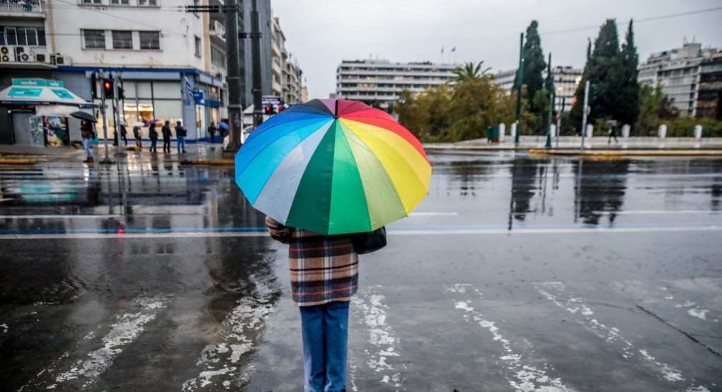 Καιρός: Αλλάζει απότομα τις επόμενες ημέρες με καταιγίδες και «ψυχρή εισβολή»