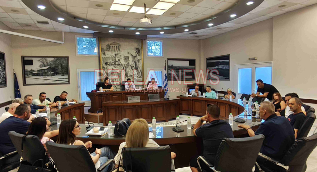 Δημοτικό Συμβούλιο Σκύδρας: Συζήτηση με πολίτη, ψήφισμα για τα ΕΛΤΑ και οι εξηγήσεις του προέδρου προς την αντιπολίτευση!