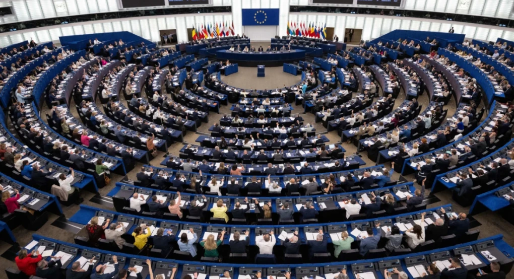 «Δίνετε έδαφος στην τρομοκρατία» απαντά η Τουρκία στο ευρωκοινοβούλιο μετά την έκθεση-ράπισμα για Δημοκρατία, «Γαλάζια Πατρίδα», 12 μίλια και casus belli