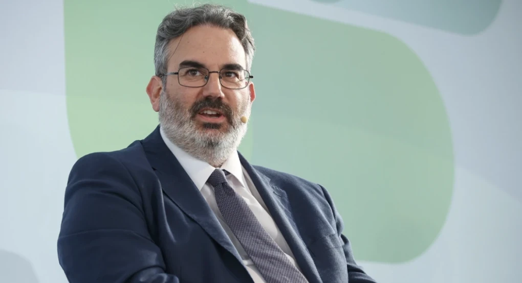 Η παραίτηση Μπακογιάννη από το ΥΠΕΝ, το σκάνδαλο των πολεοδομιών και το στοίχημα της επόμενης ημέρας