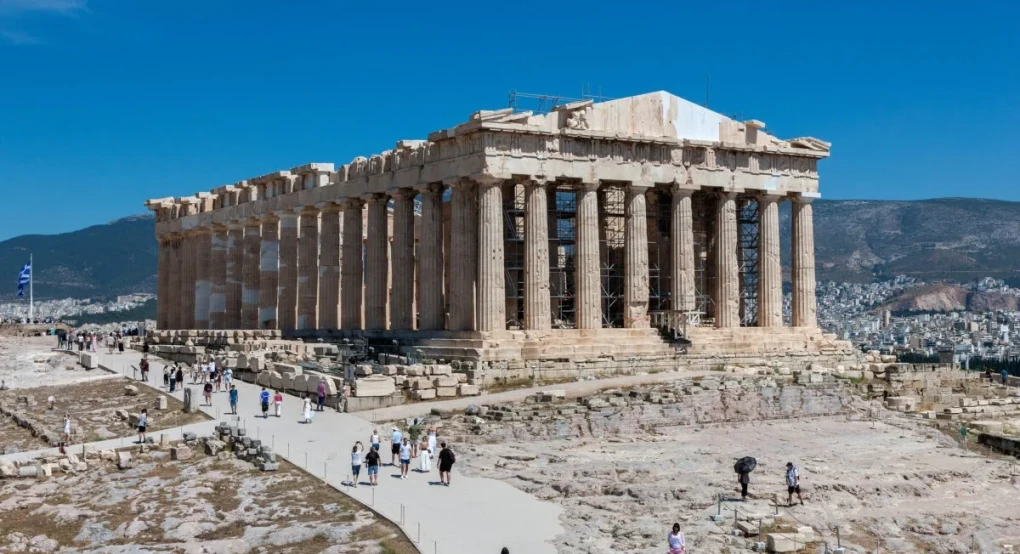 Δέος: Το δυτικό αέτωμα του Παρθενώνα συμπληρώνεται μετά από 220 χρόνια