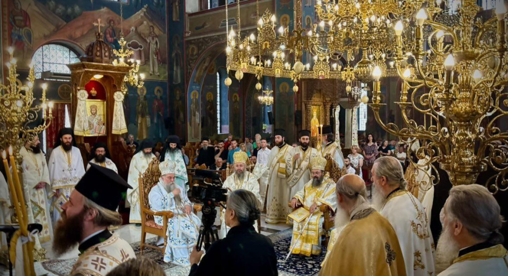 Με λαμπρότητα εορτάστηκαν οι Άγιοι Ανάργυροι στην Έδεσσα – Πλήθος πιστών στην πανηγυρική Θεία Λειτουργία