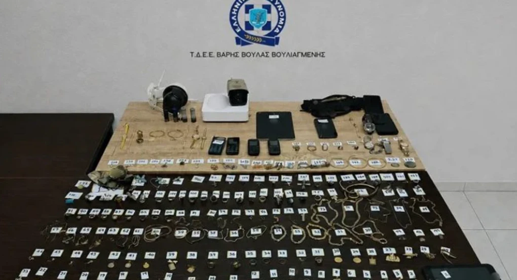 40.000 ευρώ άρπαξαν απατεώνες από ηλικιωμένη – Προσποιήθηκαν τους υπάλληλους του ΔΕΔΔΗΕ