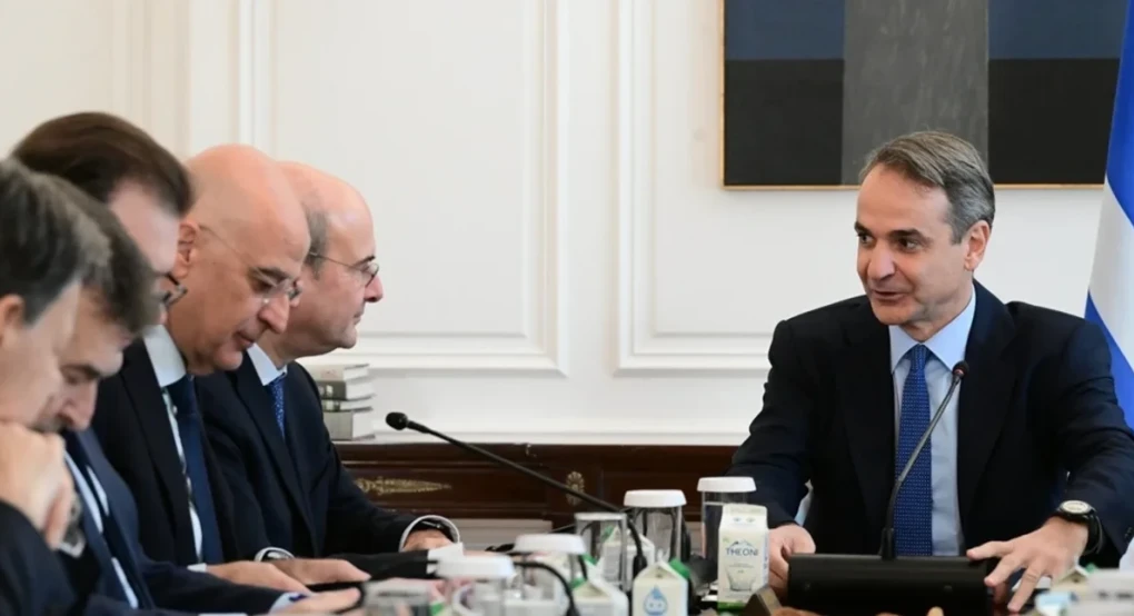 Πώς αντιμετωπίζουν το θέμα Σαμαρά στην κυβέρνηση -«Δεν θα απειλήσει σοβαρά την εκλογική επίδοση της ΝΔ», εκτιμούν
