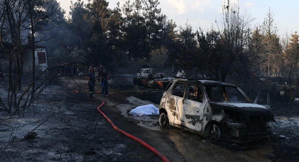 Φωτιά στο Ωραιόκαστρο με δύο νεκρούς: «Ο άνδρας ήταν δάσκαλος, το σπίτι βρισκόταν μέσα στο δάσος» – Αγωνία για τον 12χρονο