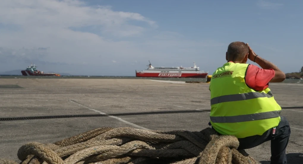Δεμένα τα πλοία στη Ραφήνα σήμερα λόγω της 24ωρης απεργίας