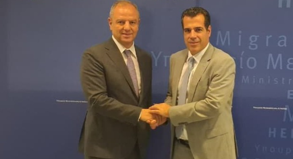 Συνάντηση Διονύση Σταμενίτη με τον Υπουργό Μετανάστευσης και Ασύλου