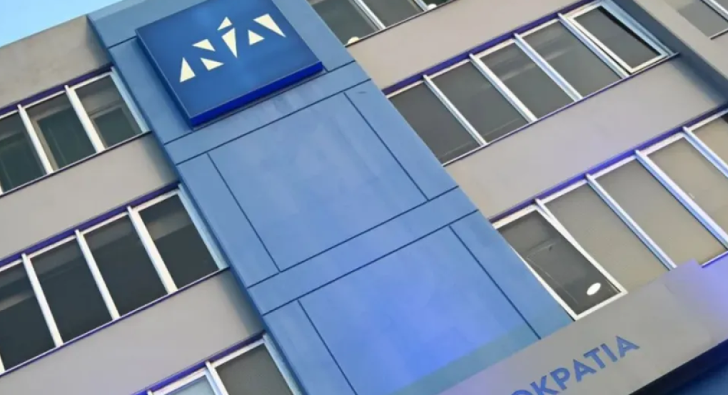 "Γαλάζια" ψηφοδέλτια με τη συμμετοχή αυτοδιοικητικών στελεχών - Ποια πρόσωπα βολιδοσκοπεί η Πειραιώς