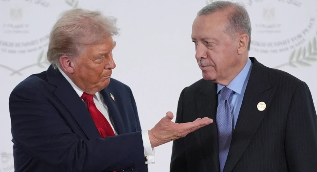 Όλα ανοιχτά από τον Τραμπ για τα F-35 στην Τουρκία, «πιθανόν να κάνω κάτι που θα τους χαροποιήσει» είπε λίγο πριν τη σύνοδο κορυφής του ΝΑΤΟ