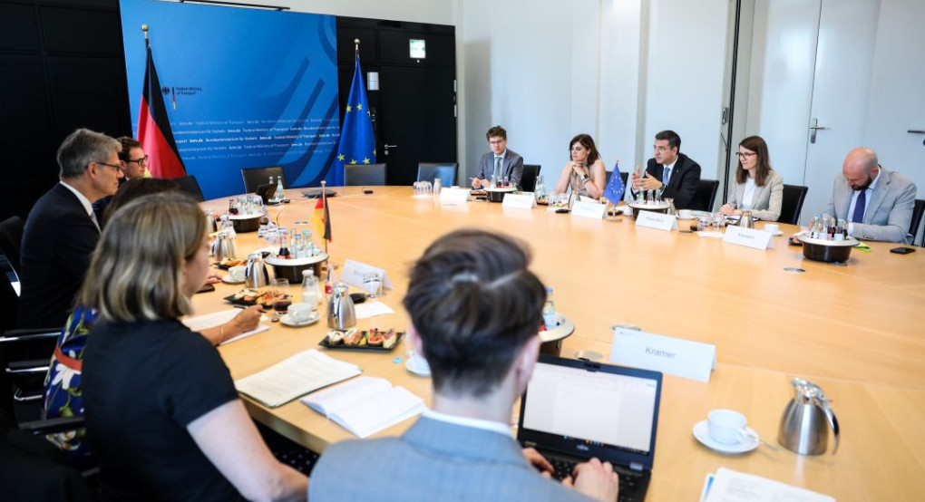 Επίσημη διήμερη επίσκεψη του Επιτρόπου Βιώσιμων Μεταφορών και Τουρισμού Απόστολου Τζιτζικώστα στο Βερολίνο