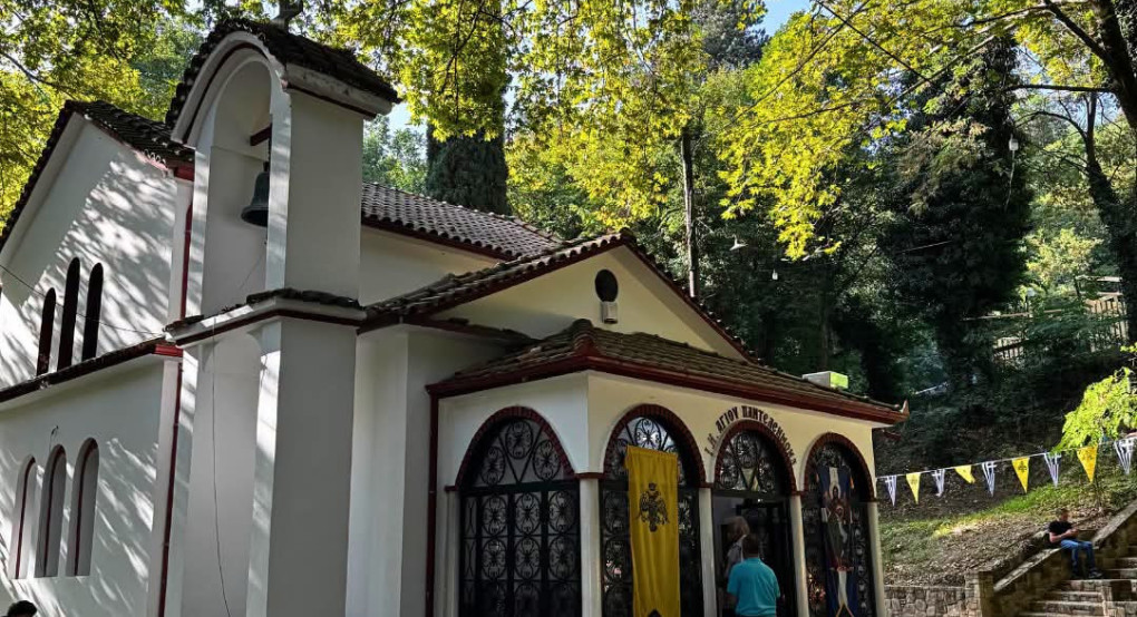 Πανηγυρίζει ο Αγιος Παντελεήμων στην Λουτρόπολη Πόζαρ