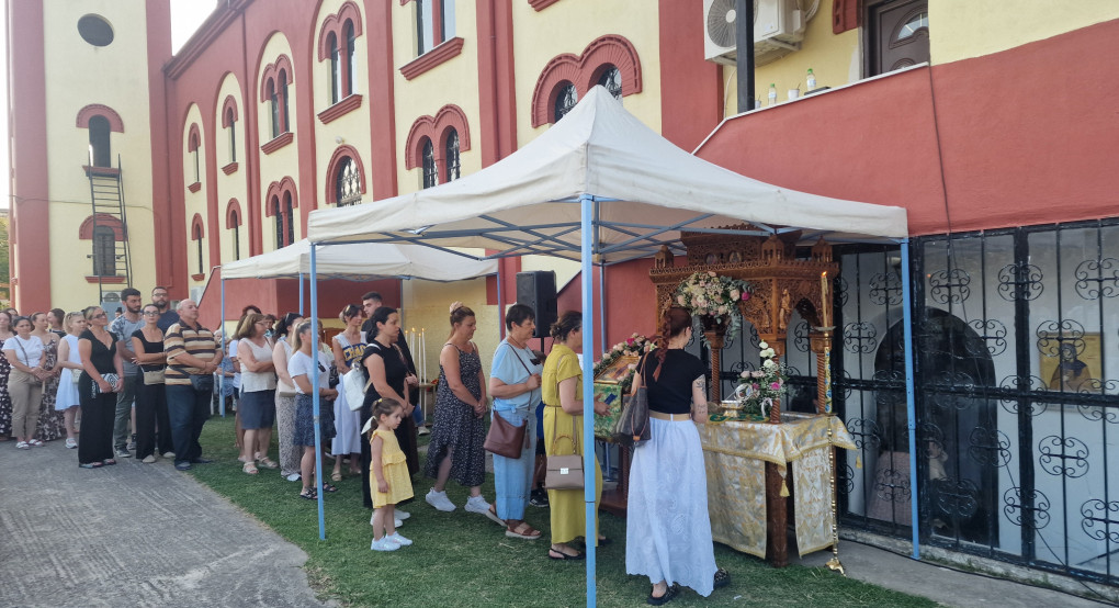 Η Αριδαία τίμησε πανηγυρικά την Αγία Ειρήνη τη Χρυσοβαλάντου – Πλήθος πιστών στον Ιερό Ναό Αγίου Αντωνίου