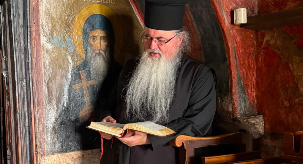 Η προσευχή ως κραυγή ελπίδας: Τα «Ψελλίσματα νυκτός» του π. Ιουστίνου και το διαχρονικό μήνυμά τους