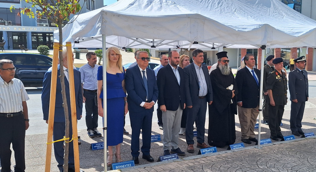 Γιαννιτσά: Συγκίνηση στις εκδηλώσεις της «μαύρης» επετείου της Τουρκικής εισβολής στην Κύπρο