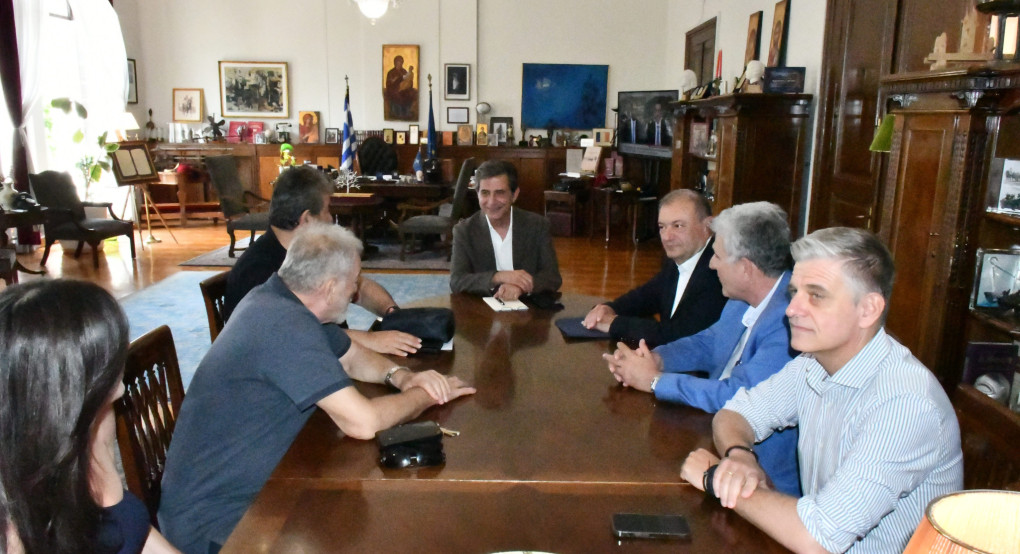 ΠΕΔΚΜ: Συμμαχία με την Περιφέρεια Κεντρικής Μακεδονίας, και το υπουργείο Μακεδονίας - Θράκης για άμεση λύση στο πρόβλημα της μεταφοράς μαθητών