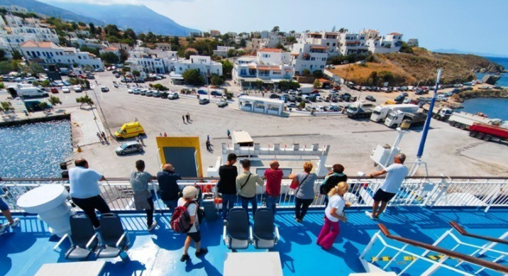 Από το κυνήγι των εκπτώσεων στις οικονομικές διακοπές: Ο νέος χάρτης της καταναλωτικής συμπεριφοράς