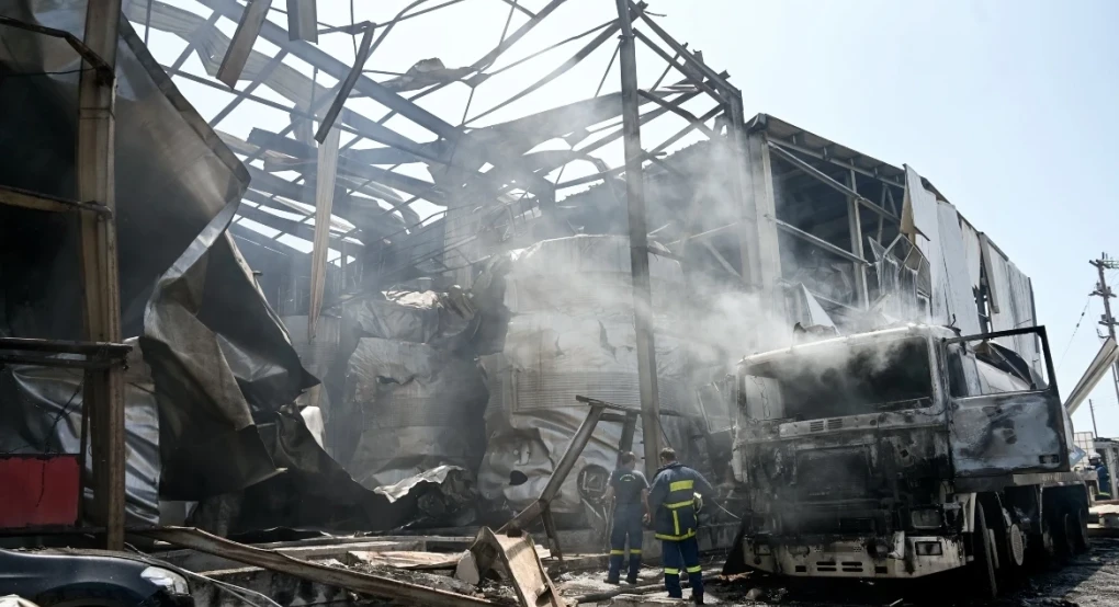 Στον εισαγγελέα σήμερα οι 3 συλληφθέντες για τη φονική έκρηξη στο εργοστάσιο στα Εξαμίλια Κορινθίας