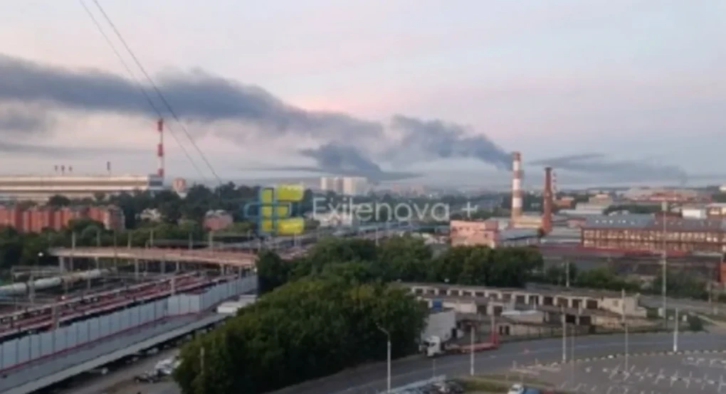 Ουκρανικό σφυροκόπημα στη Ρωσία: Εστειλαν 400 drones τη νύχτα στη Μόσχα, φωτιές σε κτίρια, χτύπησαν και αποθήκες πετρελαίου