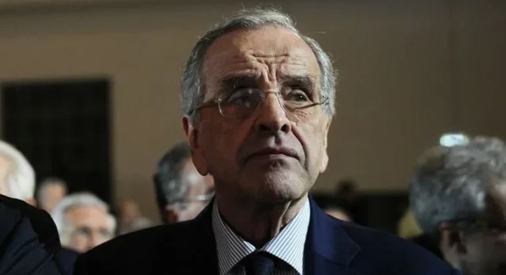 Αντώνης Σαμαράς για θάνατο πυροσβεστών: “Να μας βάλει σε σκέψεις για τη βελτίωση των ελέγχων ασφαλείας”