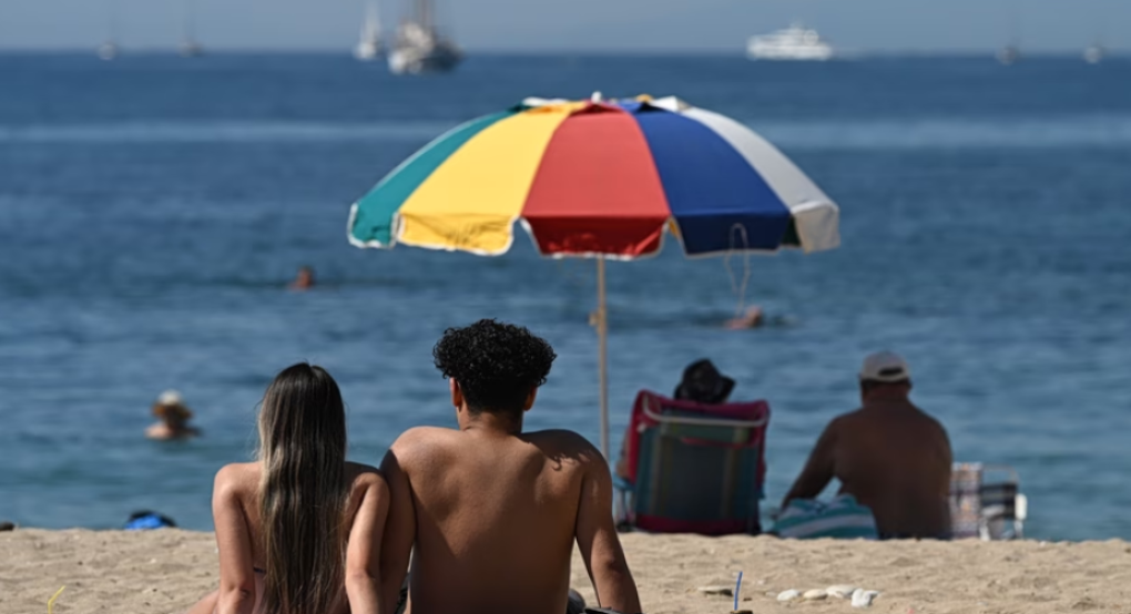Θερμό επεισόδιο καύσωνα στη χώρα: Πώς θα εξελιχθεί – Οι ανώτερες θερμοκρασίες και η μέρα κορύφωσης