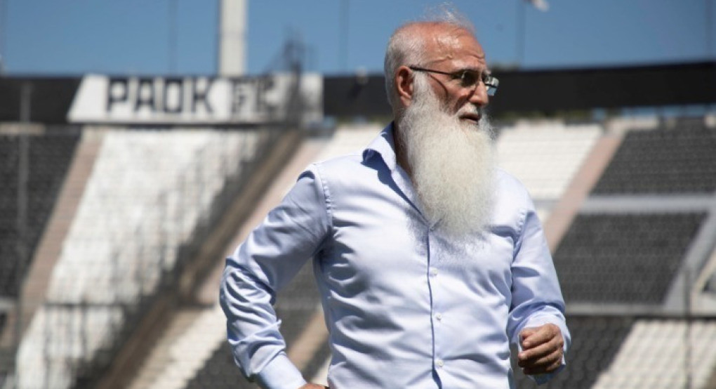 Επαφή Ιβάν Σαββίδη με την προπονητική ομάδα και στελέχη του ΠΑΟΚ