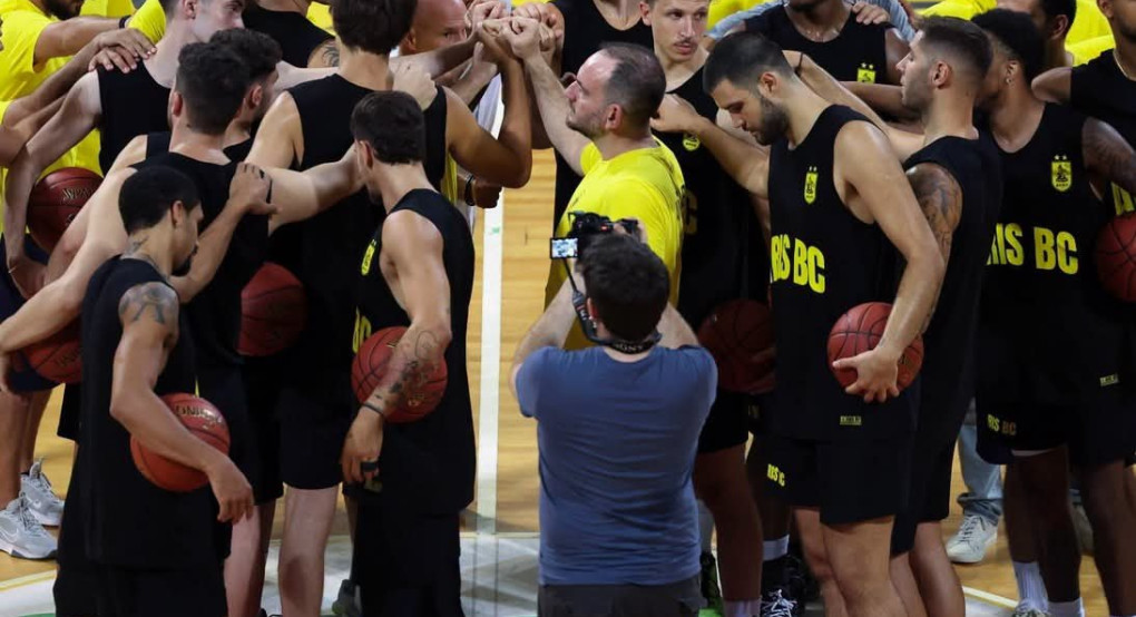 Η πρώτη συγκέντρωση του νεου Άρη