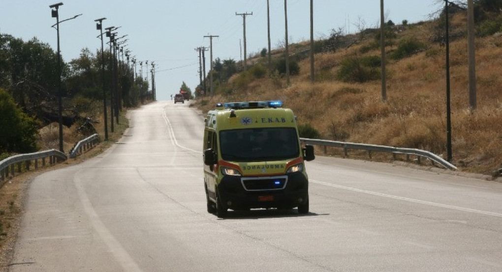 ΕΚΑΒ: Σε αυξημένη επιχειρησιακή ετοιμότητα για την πυρκαγιά στη Σίβηρη Χαλκιδικής