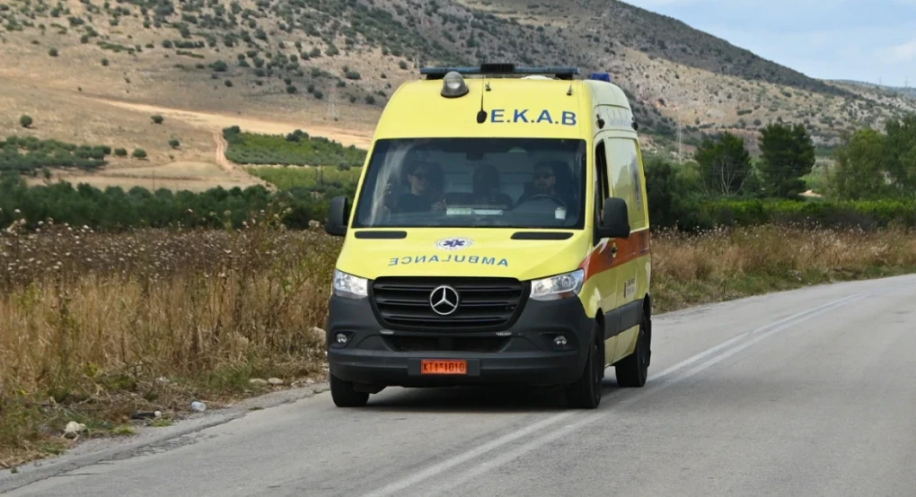 Τραγωδία στην Αχαΐα: Νεκρή 46χρονη, έπεσε με το αυτοκίνητό της από γκρεμό 30 μέτρων