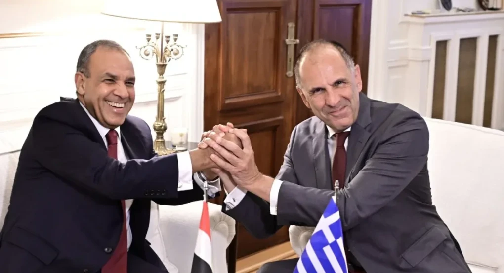 Ελληνικό μπλόκο στα τουρκικά σχέδια για την Αίγυπτο: Η νέα τηλεφωνική επικοινωνία που είχαν ο Γιώργος Γεραπετρίτης με τον ομόλογό του Μπαντρ Αμπντελάτι, τι συζήτησαν