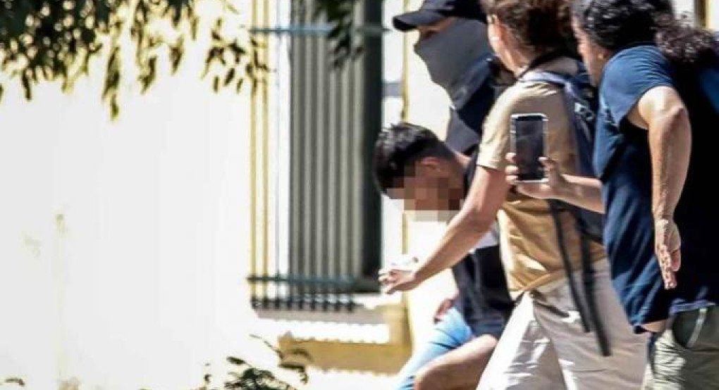 Κυψέλη: «Την βρήκα πεσμένη στο μπάνιο, πάγωσα» - Αρνείται τις κατηγορίες ο 26χρονος Αφγανός