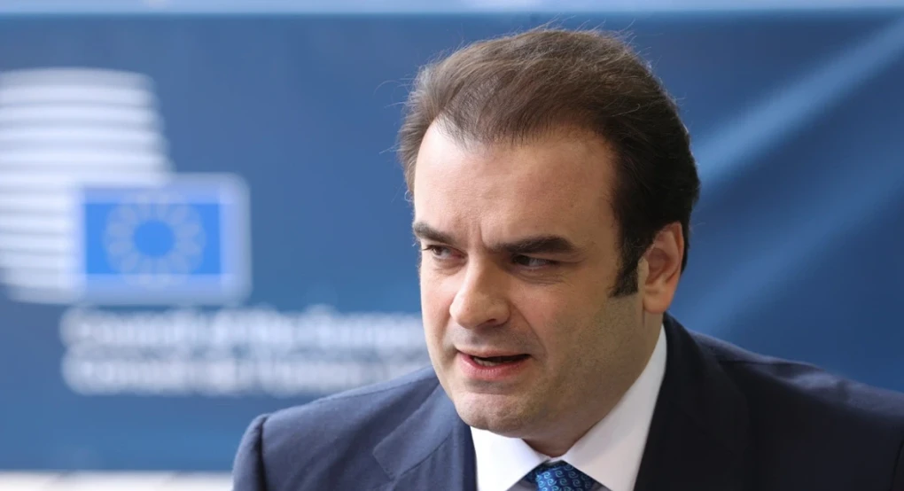 Τι σημαίνει ρήτρα διαφυγής για την ενέργεια: «Ανάσα» 1 δισ. έως το 2028 για επενδύσεις, τι αλλάζει για τους πολίτες