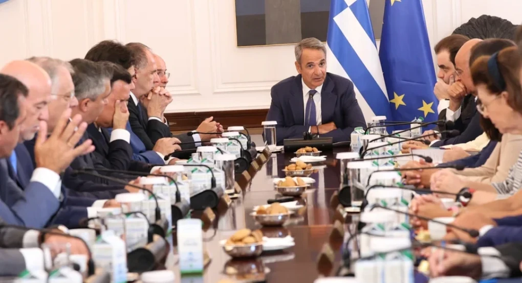 Μητσοτάκης σε υπουργικό: Στη ΔΕΘ οι άξονες της οικονομικής πολιτικής για το 2027 και τον Οδικό Χάρτη της πατρίδας μας προς το 2030