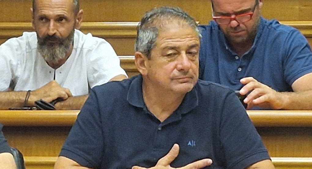 Πέτρος Τσαρκνιάς: Κλειστό Γυμναστήριο και Κάστρο Χρυσής στο επίκεντρο – «Τα μεγάλα έργα ξεπερνούν τα όρια μιας θητείας»