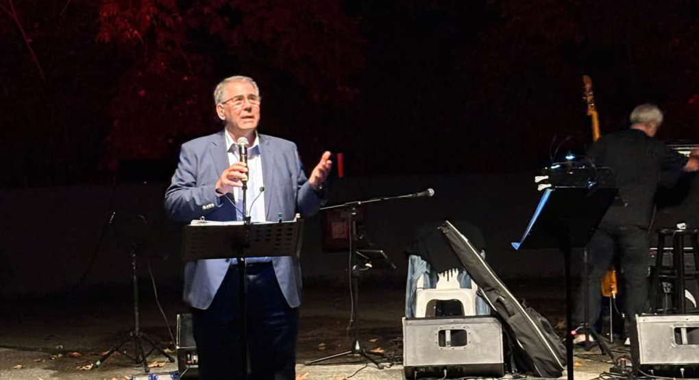 Τζαμτζής: «Καταπληκτική η μουσική παράσταση “Τραγουδάμε Καββαδία – 50 χρόνια μετά”»