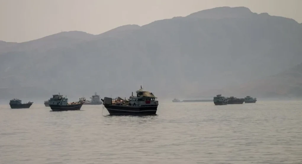 Μυστική επιχείρηση των Navy SEALs στα Στενά του Ορμούζ: Ανατίναζαν ιρανικές νάρκες στον βυθό
