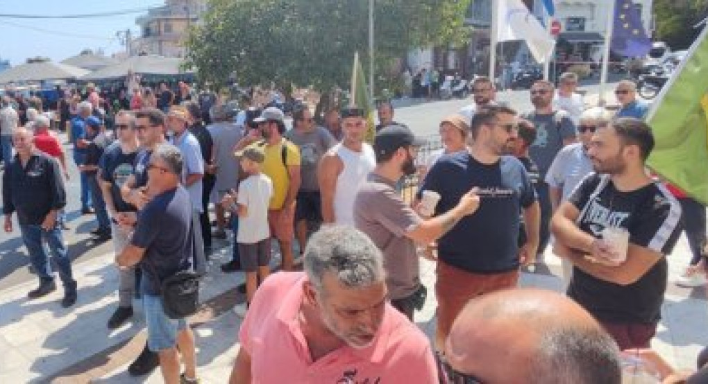 Σε μαζική και μαχητική κινητοποίηση για οριστικές λύσεις ενάντια στον αφθώδη πυρετό καλεί η Ομοσπονδία Αγροτικών Συλλόγων Λέσβου