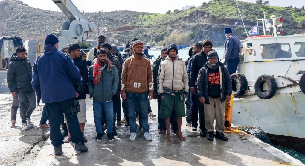 Στην τελική ευθεία η επιστροφή παράνομων μεταναστών σε τρίτες χώρες: Τα σχέδια Ελλάδας και 4 άλλων χωρών, οι τρεις επιλογές που εξετάζονται