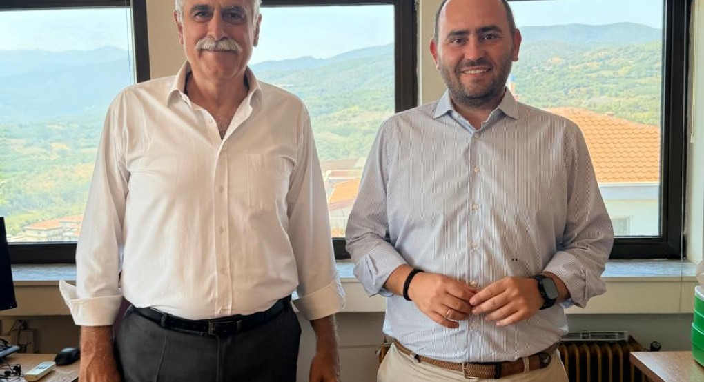 Επίσκεψη Λάκη Βασιλειάδη στην Πρωτοβάθμια και Δευτεροβάθμια Εκπαίδευση της Π.Ε.  Πέλλας