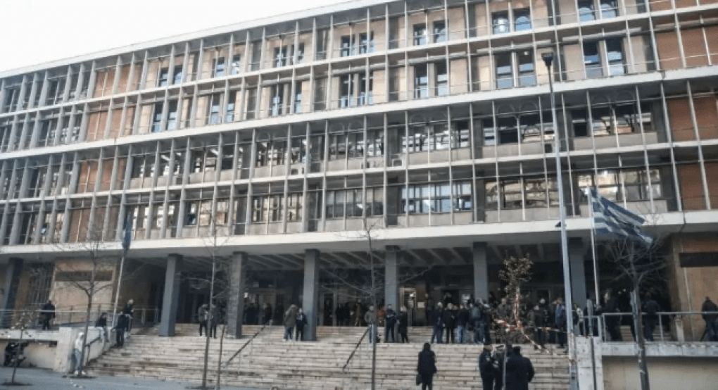 Θεσσαλονίκη: Φυλάκιση 6 μηνών σε άνδρα για επίδειξη των γεννητικών του οργάνων σε ψυχολόγο μέσα στο γραφείο της