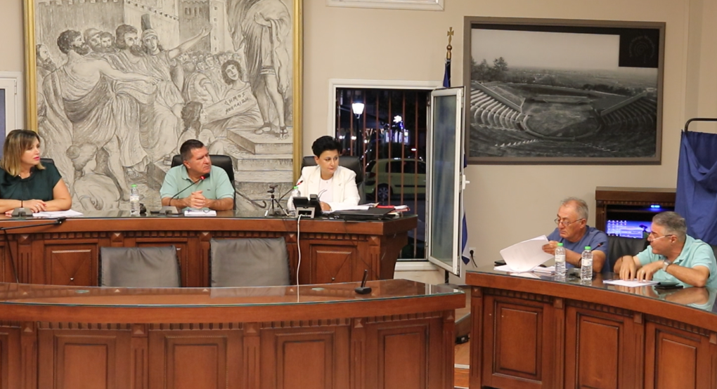 Δημοτικό Συμβούλιο Σκύδρας: Ομόφωνες αποφάσεις και ένταση στο θέμα του απολογισμού του 2019 (βιντεο)