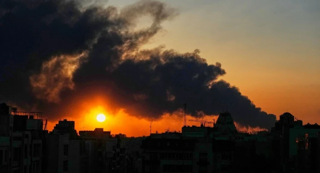 Νέα επικίνδυνη κλιμάκωση στη Μέση Ανατολή: Το Ιράν επιτίθεται σε βάσεις των ΗΠΑ σε Ιορδανία, Ιράκ και Μπαχρέιν, φονικό χτύπημα σε γάμο