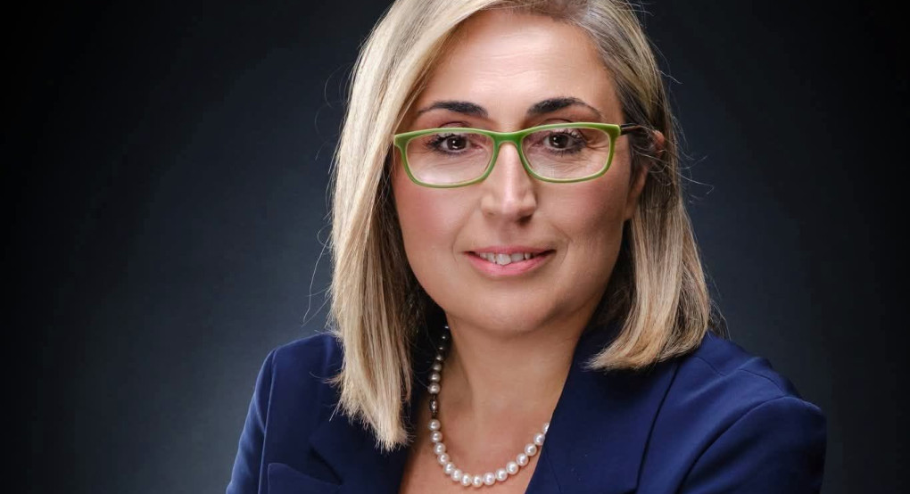 Στέλλα Αραμπατζή: «Ελέγχομαι για μια πινακίδα» – Προαναγγέλλει μήνυση κατά τηλεοπτικού καναλιού