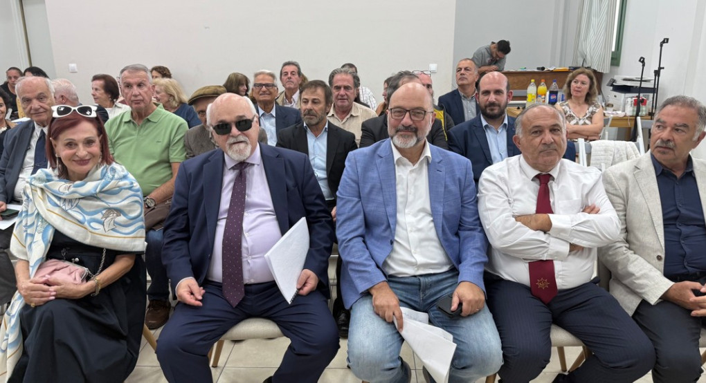 Σάκης Αρναούτογλου από την Κάσο: Να ξανανοίξουν σπίτια, να γεμίσουν σχολεία, να επιστρέψουν άνθρωποι στα μικρά νησιά.