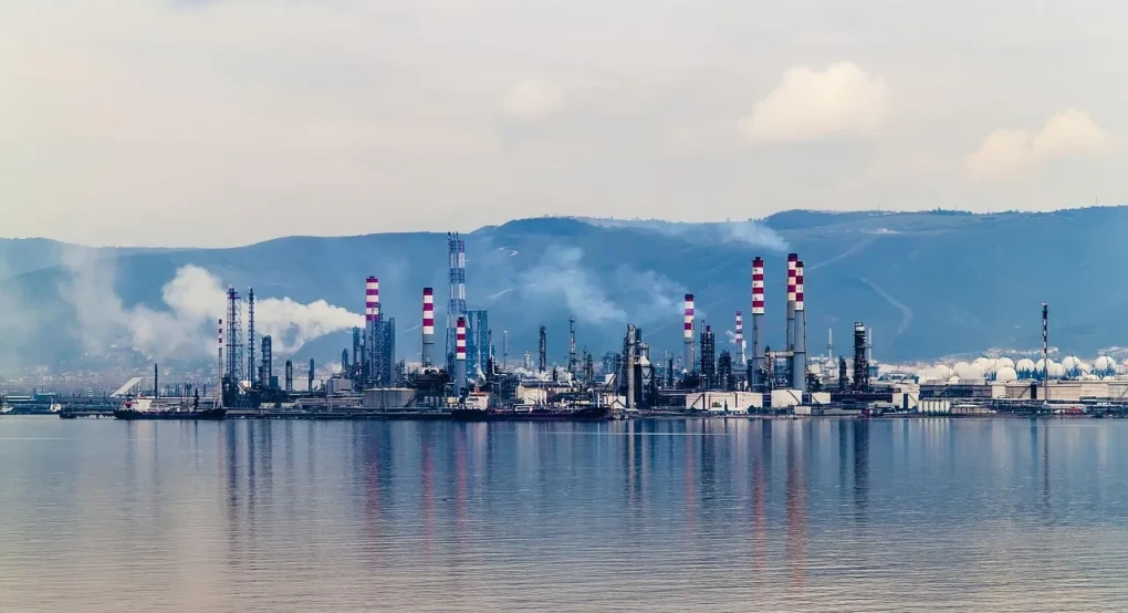 Τρομακτικός χειμώνας για την Ευρώπη: Στο ναδίρ οι αποθήκες φυσικού αερίου αν επικρατήσει έντονο ψύχος