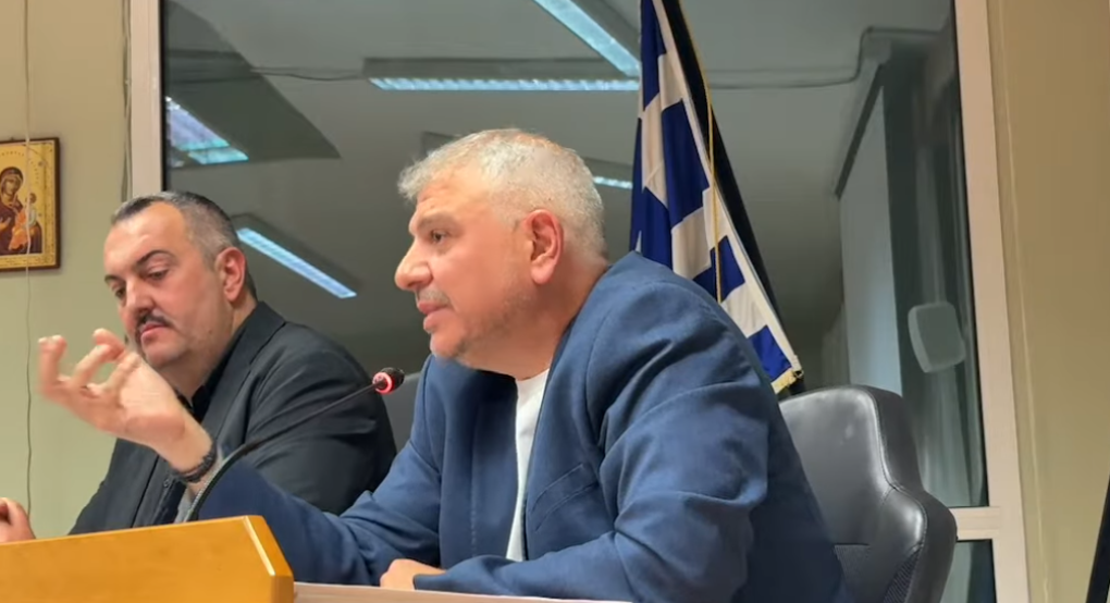 Νίκος Παρούτογλου: «Τα σχολεία δεν θα μείνουν χωρίς θέρμανση» – Απαντήσεις για Προμάχους, μαθητικές μεταφορές και Πολυθεματικό Φεστιβάλ