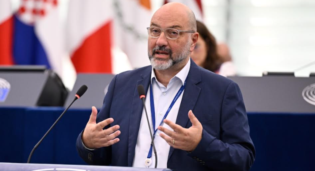 Σάκης Αρναούτογλου προς Κομισιόν για Πράσινη Ελιά Χαλκιδικής: "Άλλοι κανόνες για τον Έλληνα παραγωγό, άλλοι για τις εισαγωγές; Τι έχει ζητήσει η Κυβέρνηση στις Βρυξέλλες;"»