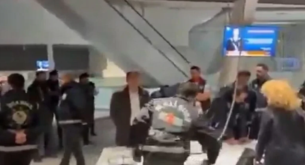 Νέο πλήγμα στην ελευθερία του Τύπου στην Τουρκία: Έφοδος αστυνομικών σε τηλεοπτικό σταθμό