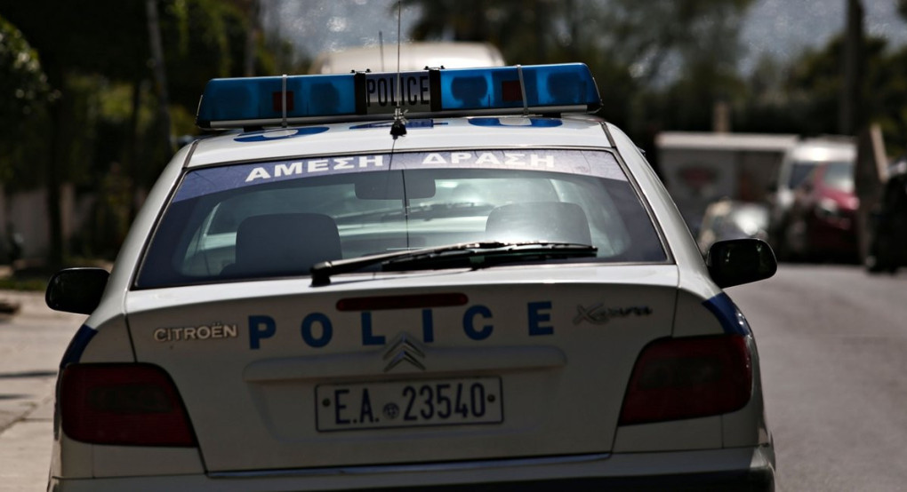 «Κοσμήματα, ρολόγια, λίρες, βάλ' τα στη σακούλα»: Διάλογοι-σοκ απατεώνων με παιδί για να κλέψουν το σπίτι -Εξαρθρώθηκε και άλλη συμμορία